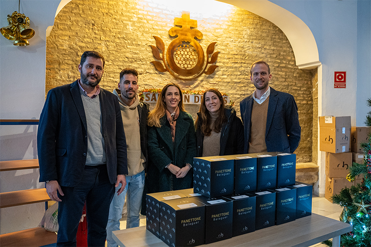 Compass Group dona 70 Panettones solidarios a familias vulnerables de Sevilla a través de Grow Food Banks